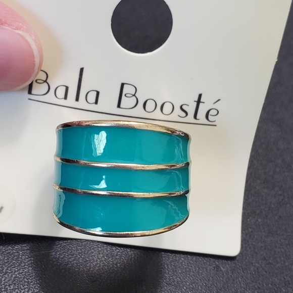 Gold tone turquoise enamel ring - Picture 3 of 8